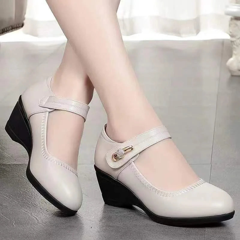 Viviana™ | Comfort Wedge Mary Jane Shoes