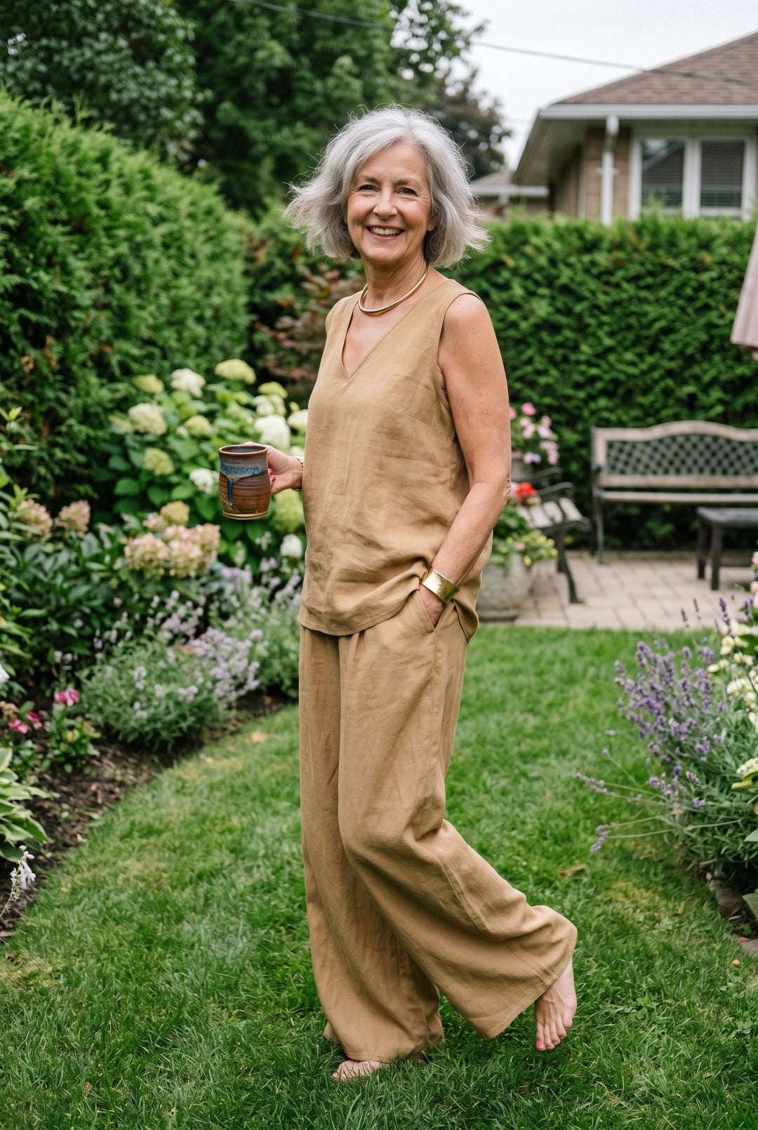 Maya™ | V-Neck Tank Top & Wide-Leg Pants Set