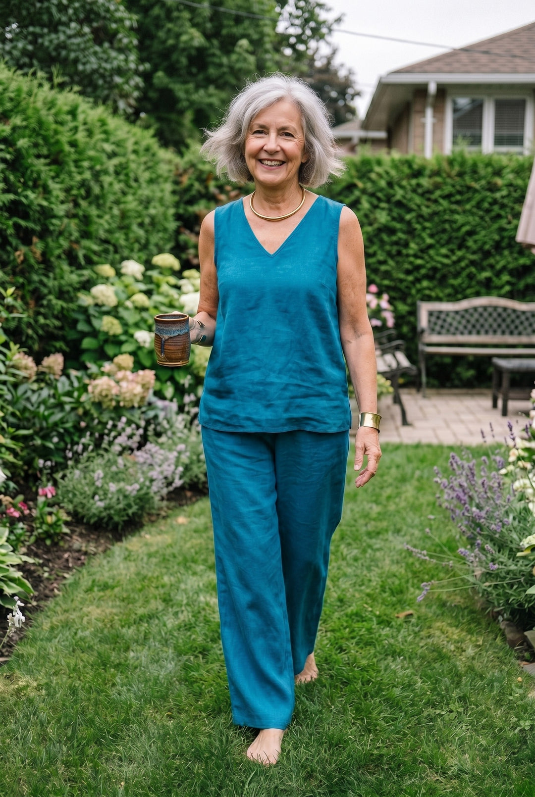 Maya™ | V-Neck Tank Top & Wide-Leg Pants Set